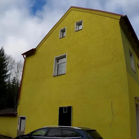Nebesa U Lesa Aš